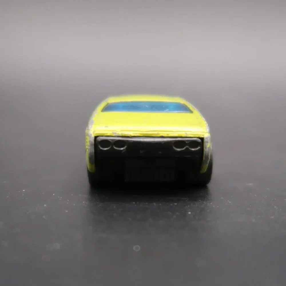 Hot Wheels Diecast Cars Set of 2 1:64 Scale Overbored Green Blue Metallic 2001